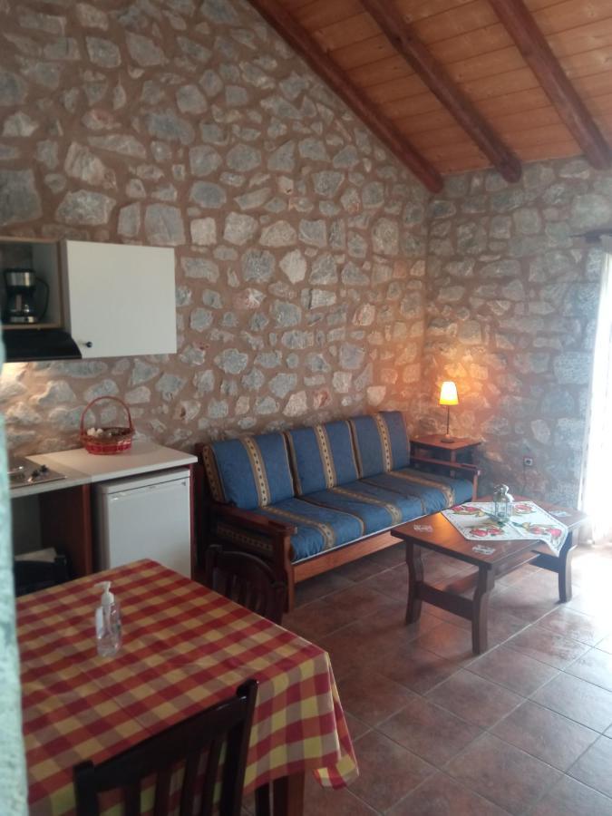 Villas Guest House Vathí Esterno foto
