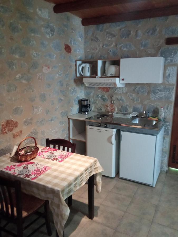 Villas Guest House Vathí Esterno foto